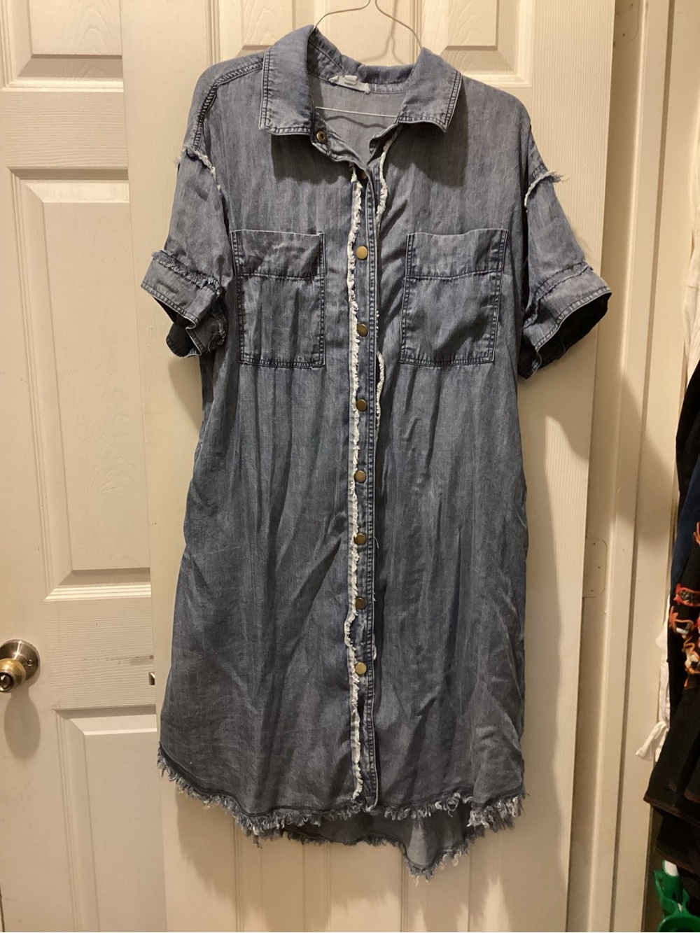 easel Light Blue Denim Button-Front Midi Dress